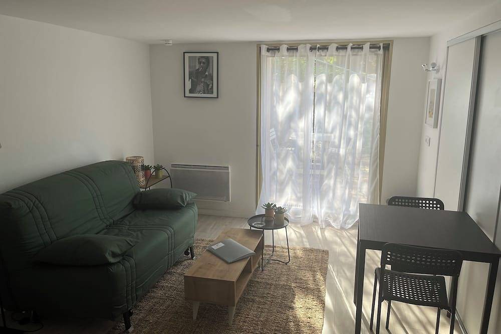 Appartement entier, In the heart of the Luberon in Lourmarin, Parc naturel régional du Luberon