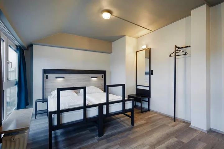 Hotel para 10 personas - 1