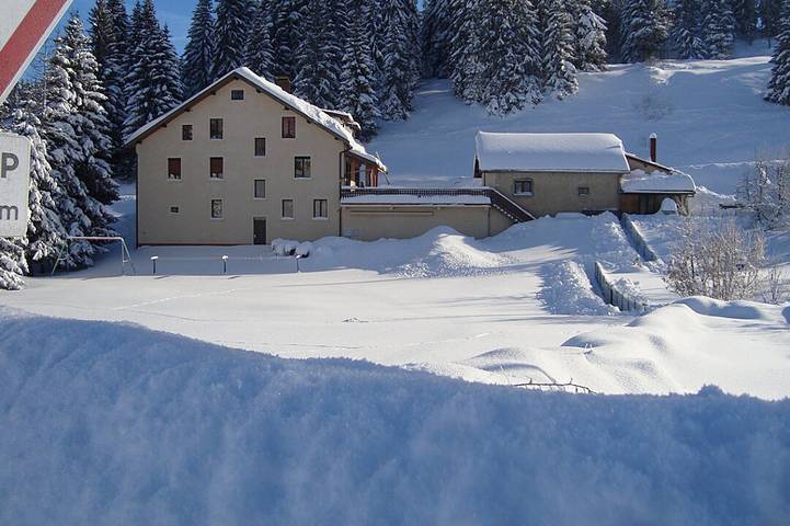 Appartement de vacances pour 5 personnes, avec terrasse et jardin