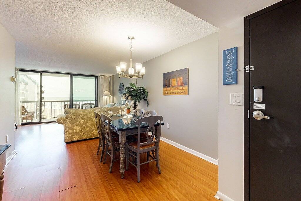 Ganze Wohnung, Sea Colony Ocean 8th floor condo w/ basketball court, pool, and elevator in Sea Colony, Middlesex Beach