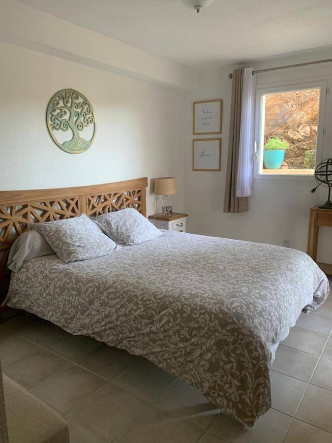 Chambre d’hôte pour 2 personnes, avec vue et terrasse