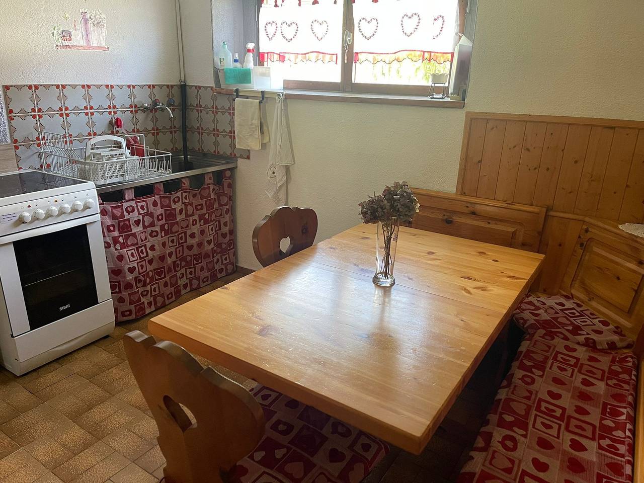 Ganze Ferienwohnung, Ferienwohnung Al Passo - 4-Bettwohnung in Splügenpass, Rheinwald