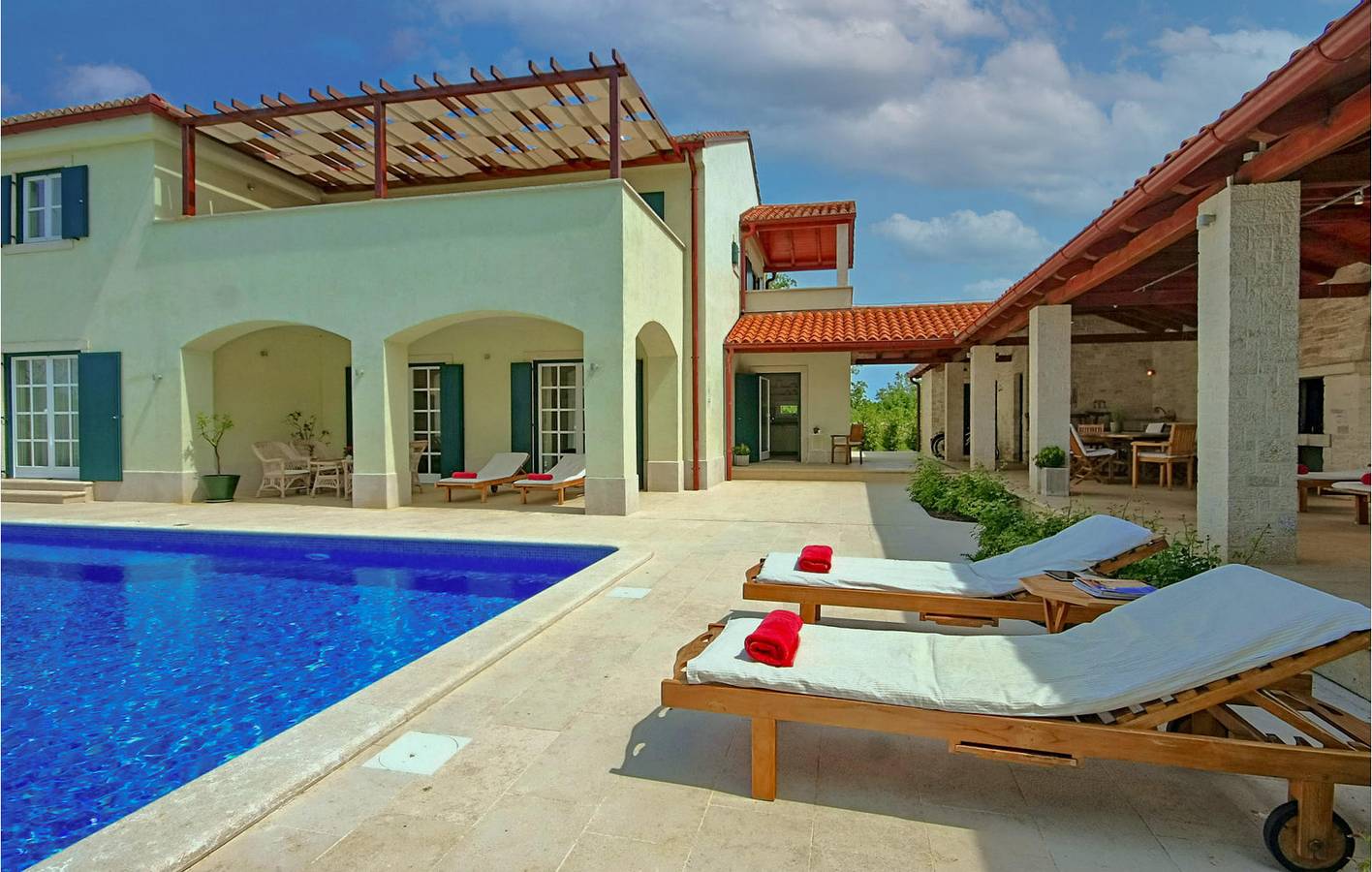Casa vacanza a Sanvincenti a partire da 376€ a notte