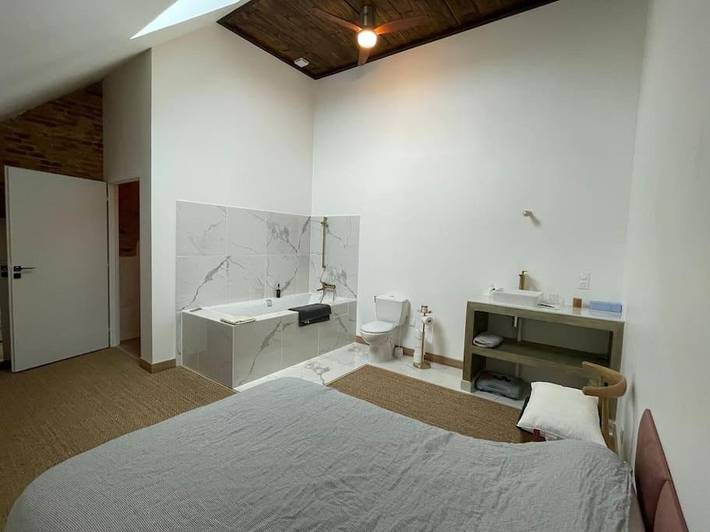 Location de vacances pour 4 personnes, avec terrasse à Annoire - 4