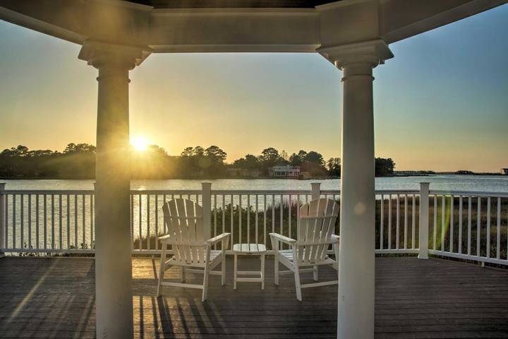 Ferienhaus für 8 Personen, mit Balkon und Pool sowie Whirlpool, mit Haustier in Delaware