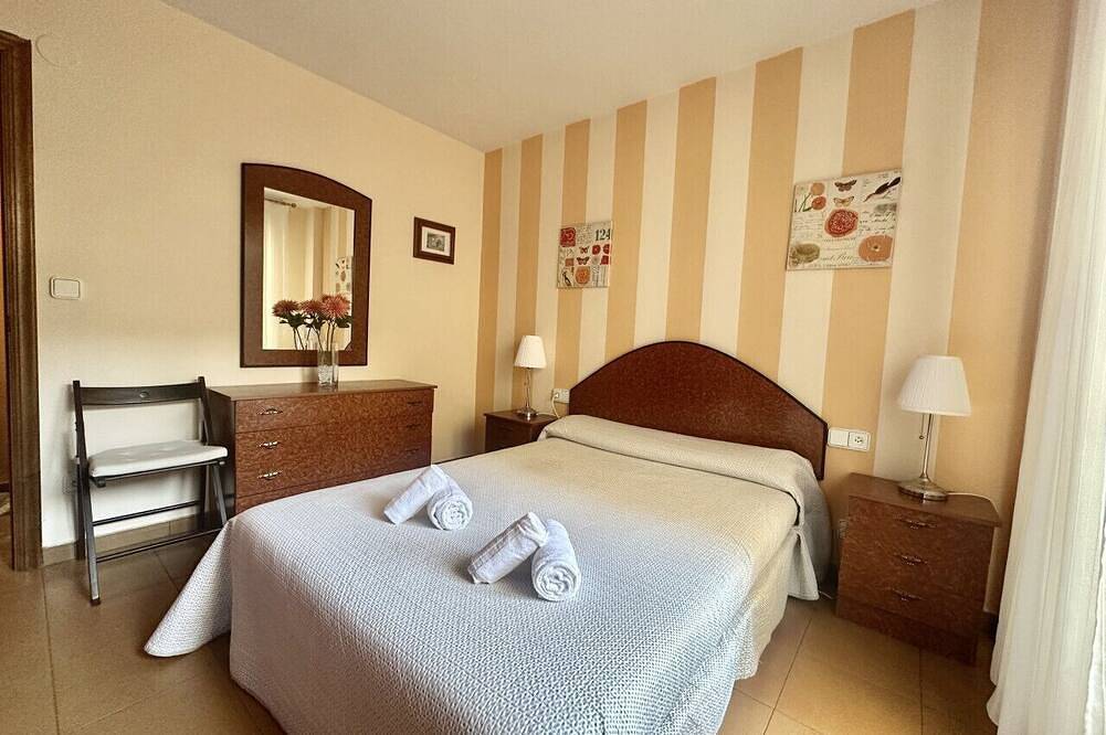 Entire apartment, Beach, Somo and Surf 30025 in Somo, Ribamontán al Mar