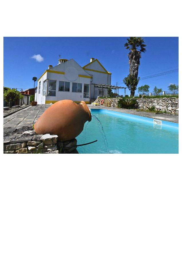 Casa de férias para 26 pessoas, com piscina e jardim e ainda terraço, com animais de estimação em Caldas da Rainha
