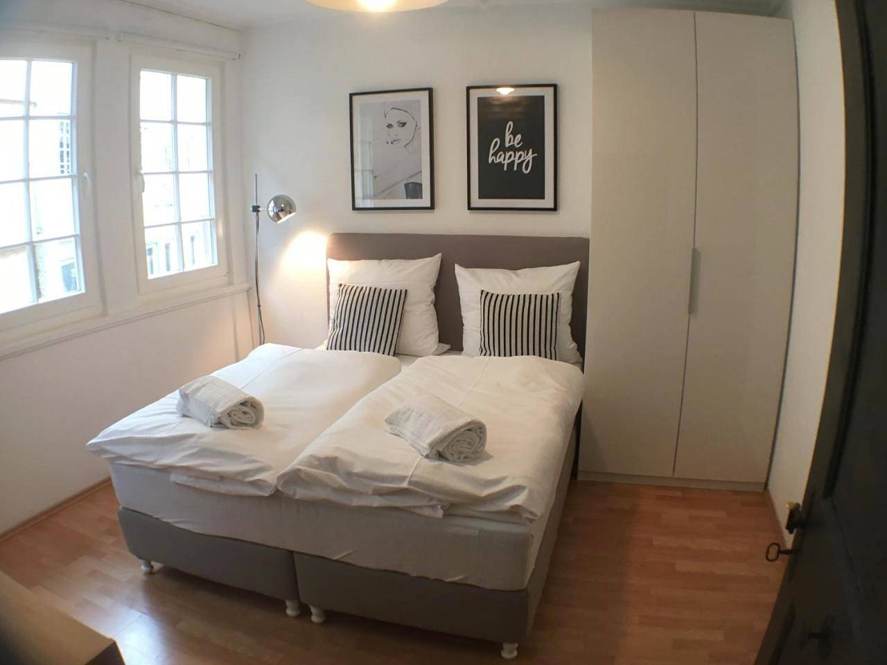 Geheel vakantieappartement, Privatzimmer in bester Altstadtlage in Tübingen, Neckar-Alb