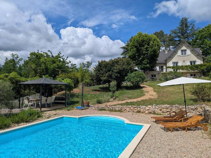 Chambre d’hôte pour 2 personnes, avec vue ainsi que jardin et piscine à Prayssac - 2