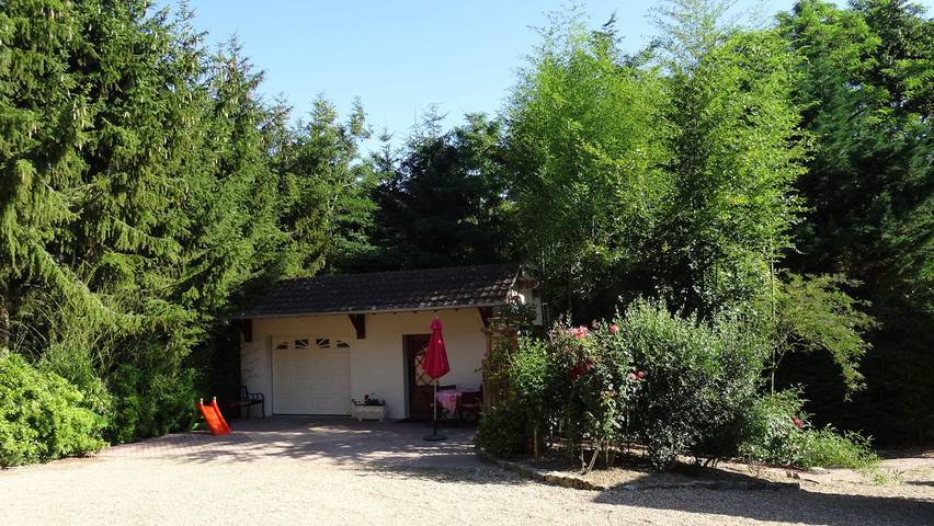 Gîte pour 4 personnes, avec jardin à Châteauvieux - 2
