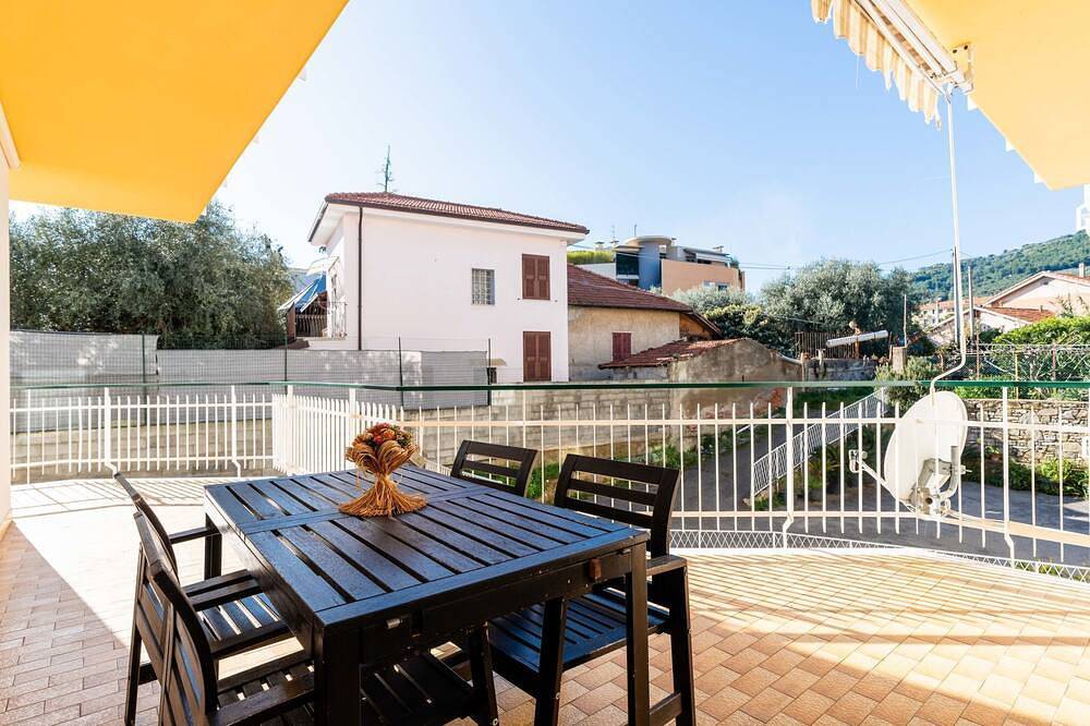 Entire apartment, Le Mimose by Interhome in Taggia (City), Taggia