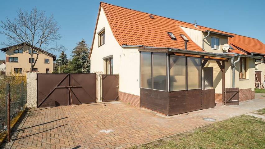 Ferienhaus für 6 Personen, mit Terrasse und Garten - 1