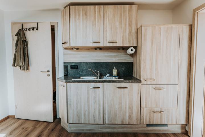Ferienwohnung für 5 Personen, mit Balkon und Garten, kinderfreundlich in Seeg - 3