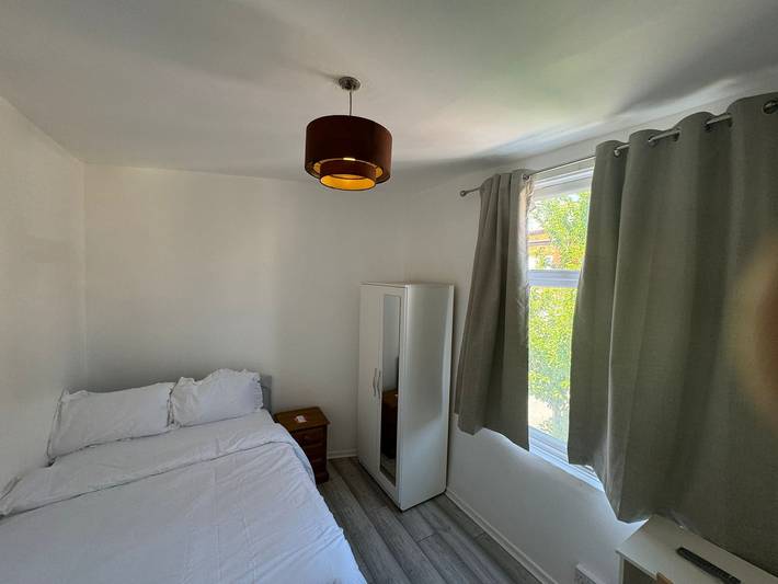 Holiday home for 8 people, with Terrace and Garden in Manchester