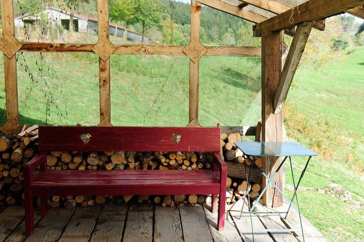 Location de vacances pour 5 personnes, avec vue et jardin à Noirétable - 3