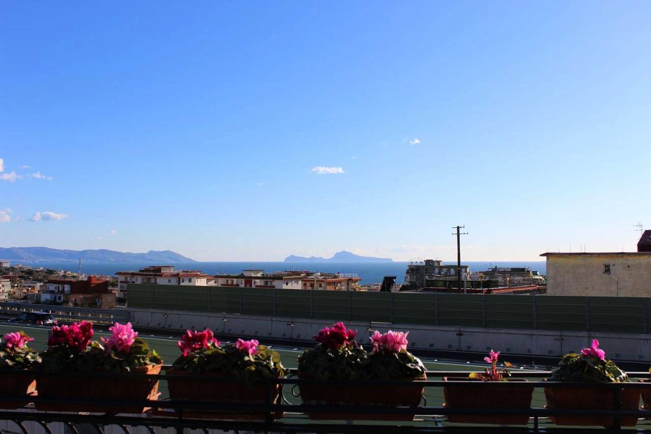 Il Giardino Dei Glicini in Ercolano, Parco nazionale del Vesuvio