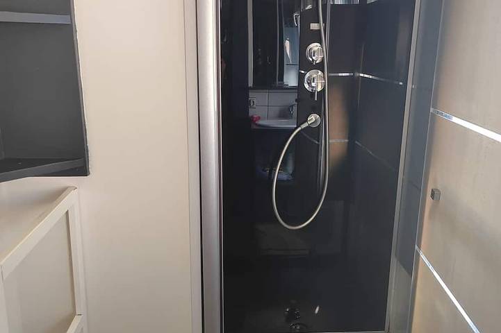 Camping pour 6 personnes à Puget-sur-Argens