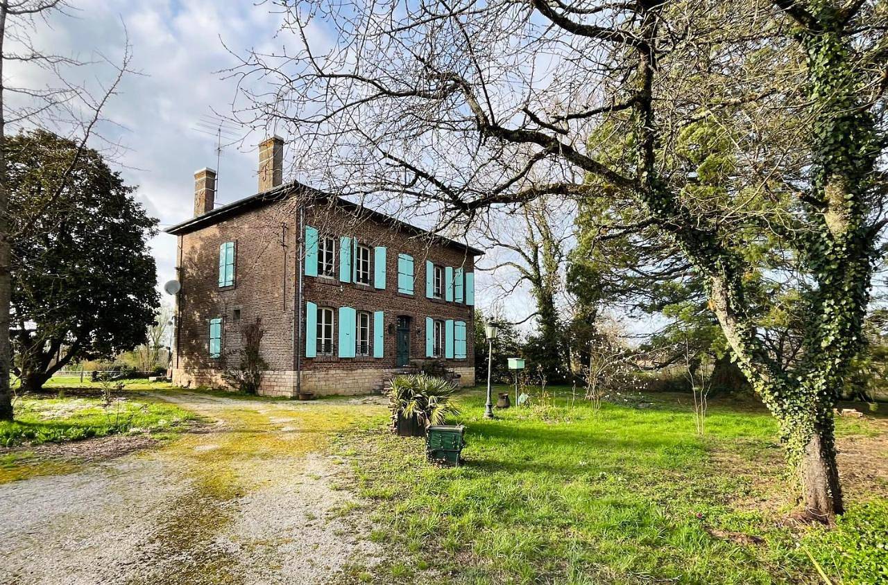 Les Bons Amis in Simard (Saône-et-Loire), Région de Louhans