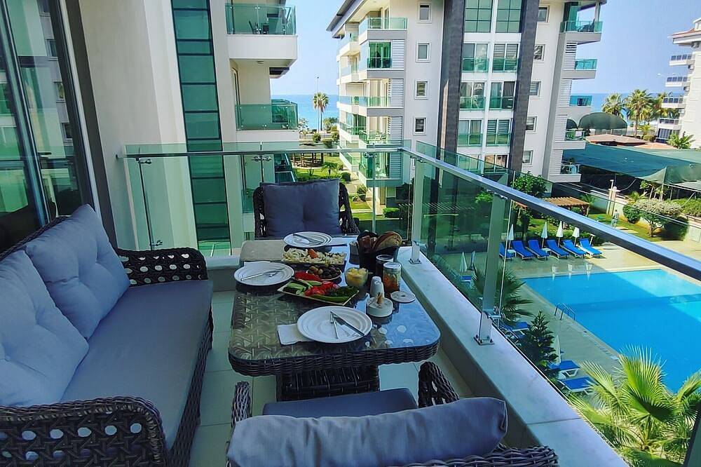 Entire apartment, Sea & Beach Front \"Luxury Residence\" 1+1 Apt. 70m2 (18) in Alanya, Antalya Province
