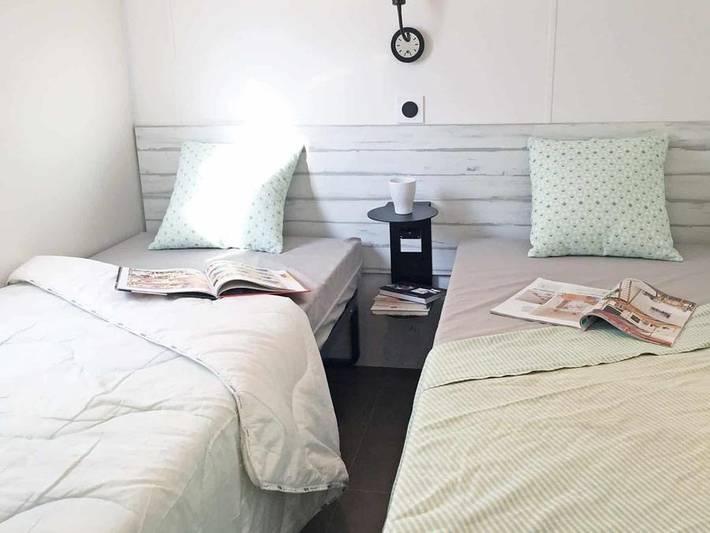 Camping pour 5 personnes, avec bassin pour enfant à Le Bois-Plage-en-Ré - 4