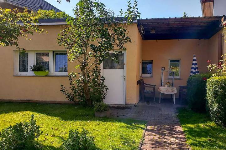 Bungalow für 2 Personen, mit Garten in Greifswald
