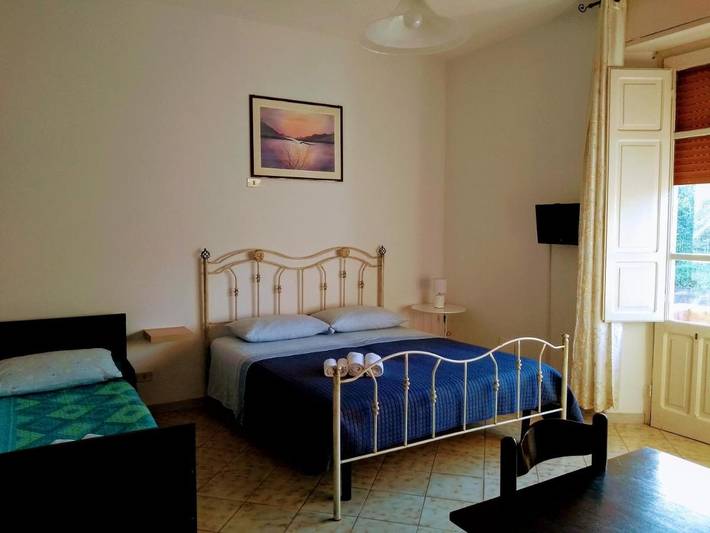 Maison d’hôte pour 7 personnes, avec terrasse à Catane - 4