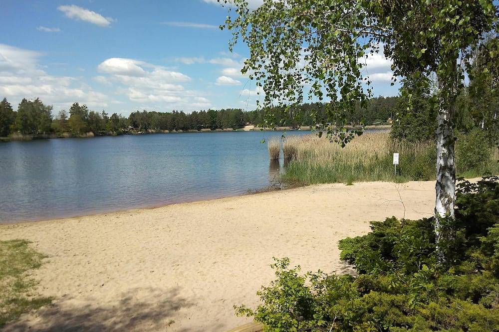 Ganze Wohnung, Urlaub pur in unserer \"See-Ferienwohnung 4\" direkt am Möhlauer See. Unsere größte Wohnung verfügt über ca. 85 qm Wohnfläche in Gräfenhainichen, Dessau-Wörlitzer Gartenreich