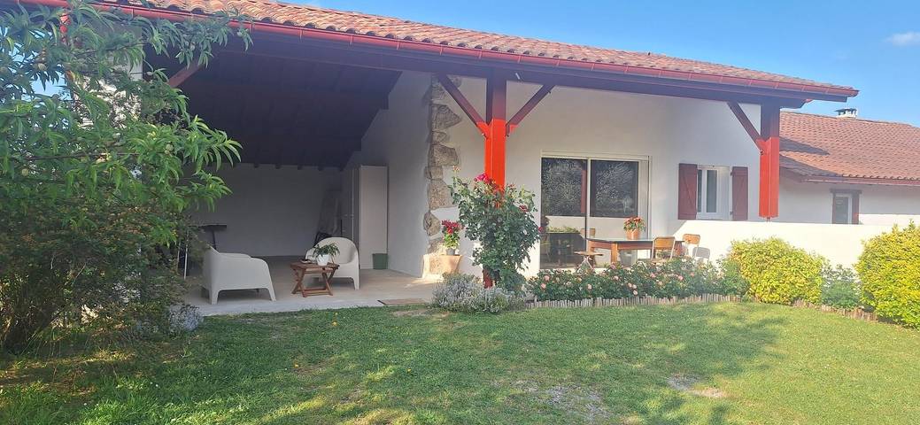 Gîte pour 4 personnes, avec jardin et terrasse, animaux acceptés à Mendionde - 2