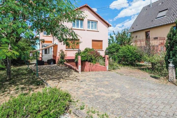 Location de vacances pour 6 personnes, avec jardin à Lingolsheim