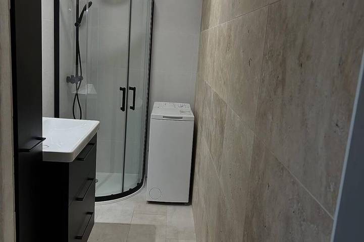 Gîte pour 4 personnes, avec terrasse dans Gare du Club Med Cocody - 3