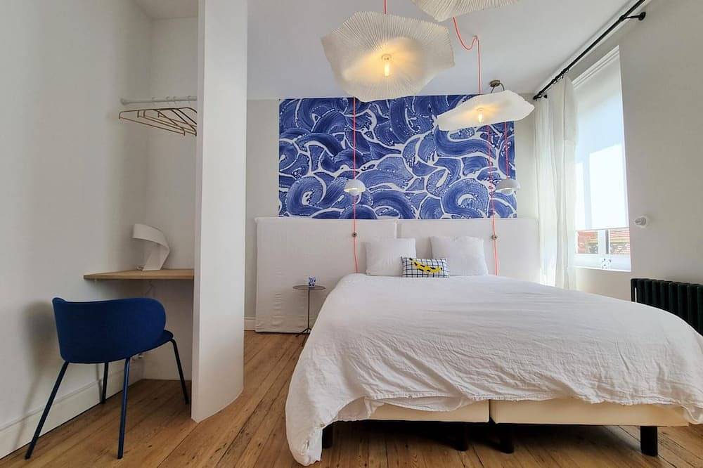 Grande Maison Bourgeoise avec Cour Privative, 5 Chambres, Wifi, Proche Commerces et Nature in Abscon, Région de Valenciennes