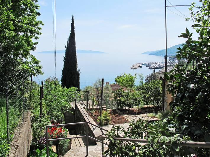 Ferienwohnung für 4 Personen, mit Terrasse und Garten in Opatija Riviera - 2