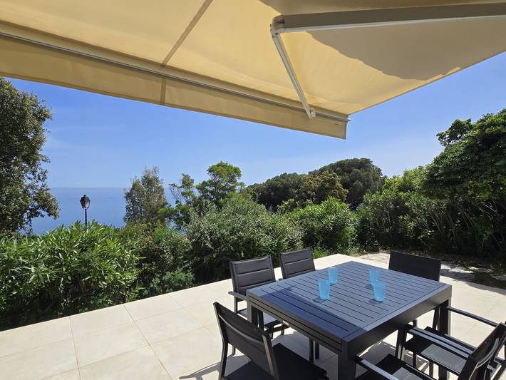 Villa pour 4 personnes, avec Terrasse et Jardin dans Les Issambres