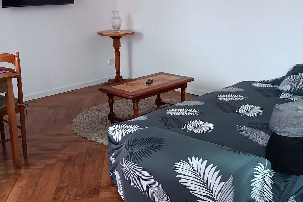 Apartamento entero, A renovated 2-star furnished apartment for 4 people in Guilvinec, Region de Quimper