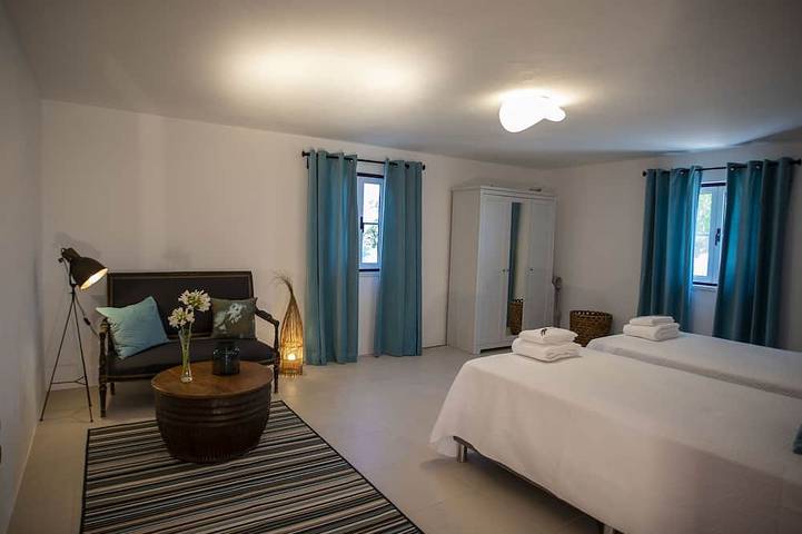 Splendide oasis au coeur de l'Alentejo -Farm & Barn in Viana do Alentejo, Beja Distrikt