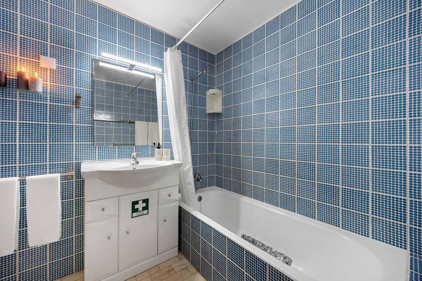 Appartement 'Pôr Do Sol' met Zeezicht, Wi-Fi en Airconditioning, foto 12