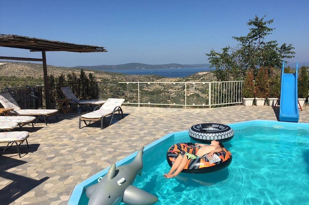 Villa with Pool and Stunning Sea View in Milna, Brac