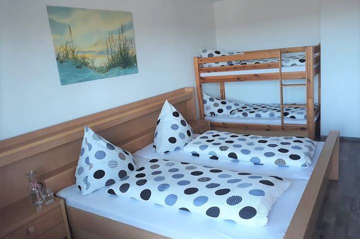 Ferienhaus für 16 Personen, mit Balkon und Garten in Landkreis Günzburg - 2