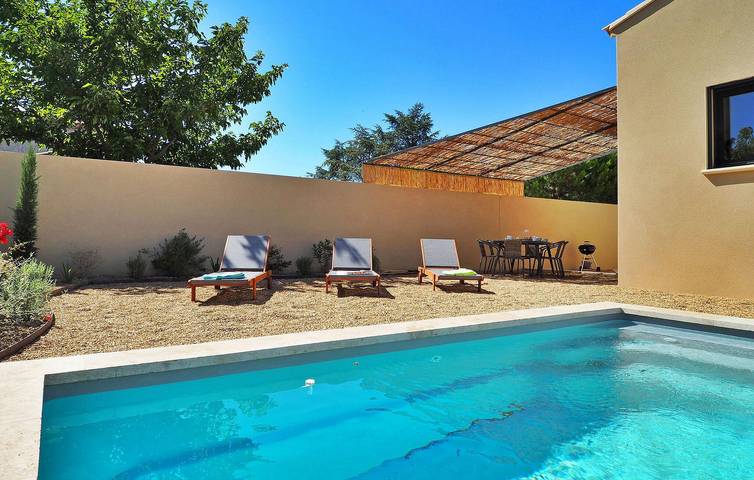 Maison de vacances pour 6 personnes, avec Terrasse à Maillane