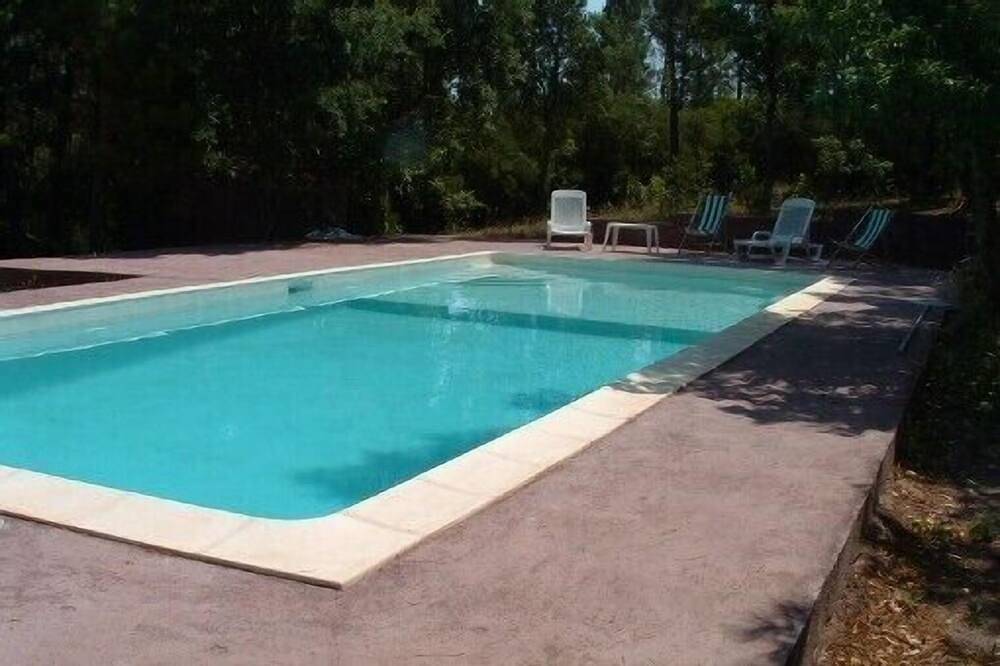 Villa 8 pers, pool & villa south facing, Bagnols-en-F, very beautiful site in Bagnols-en-Forêt, Mediterranean Coast (France)
