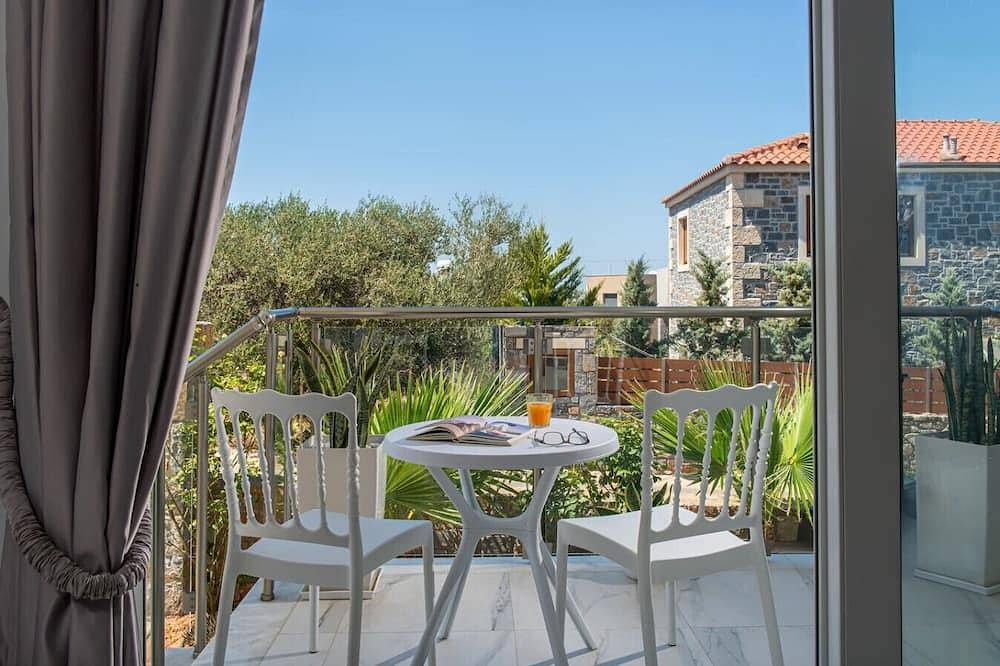 Villa Ira | Luxury 3Br Getaway, foto 12