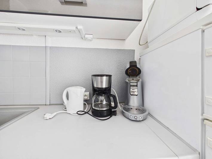 Ganze Wohnung, 2-Zimmer-Wohnung, Poolblick, privater Parkplatz, für 4 Personen in Marseillan, Mittelmeerküste (Frankreich)