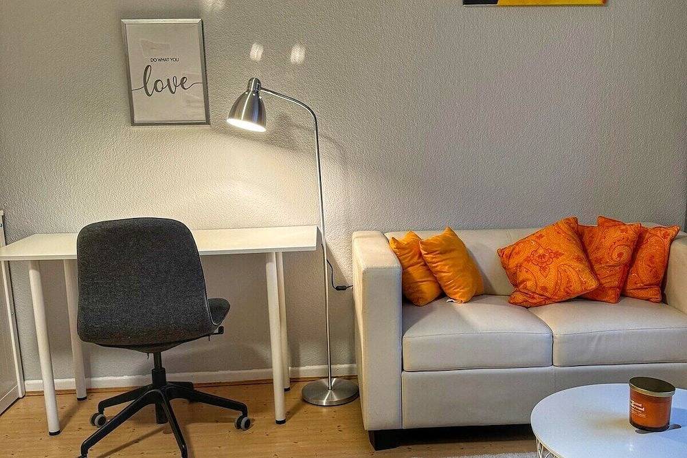 Ganze Wohnung, 1 Zimmer Apartment mit Garten in Wuppertal, Bergisches Land