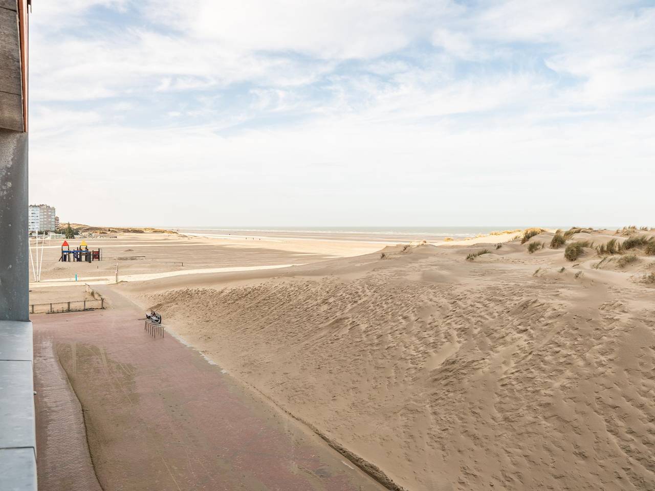 Appartement entier, Studio rénové avec vue sur mer in Ostdunkerque-Bains, Coxyde