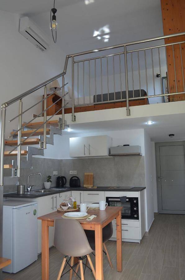 Gîte pour 2 personnes, avec jardin et vue dans Georgioupoli - 2