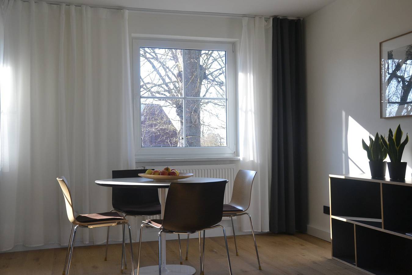 Ganze Wohnung, Ferienwohnung 'An Der Dorfkirche' mit großem Garten in Vipperow, Müritz