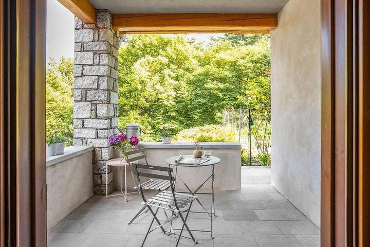 Gîte pour 2 personnes, avec terrasse et jardin, animaux acceptés dans Mergozzo - 3