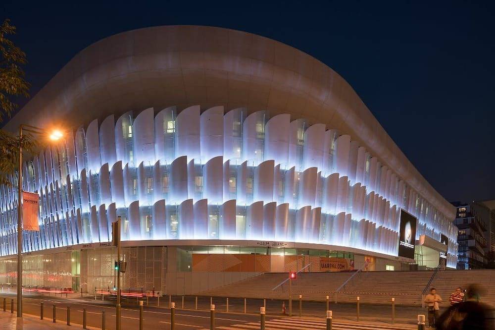 Appartement entier, Paris La Défense Arena in Nanterre, Hauts-de-Seine
