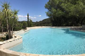 Gîte pour 7 personnes, avec balcon et jardin à Camélas