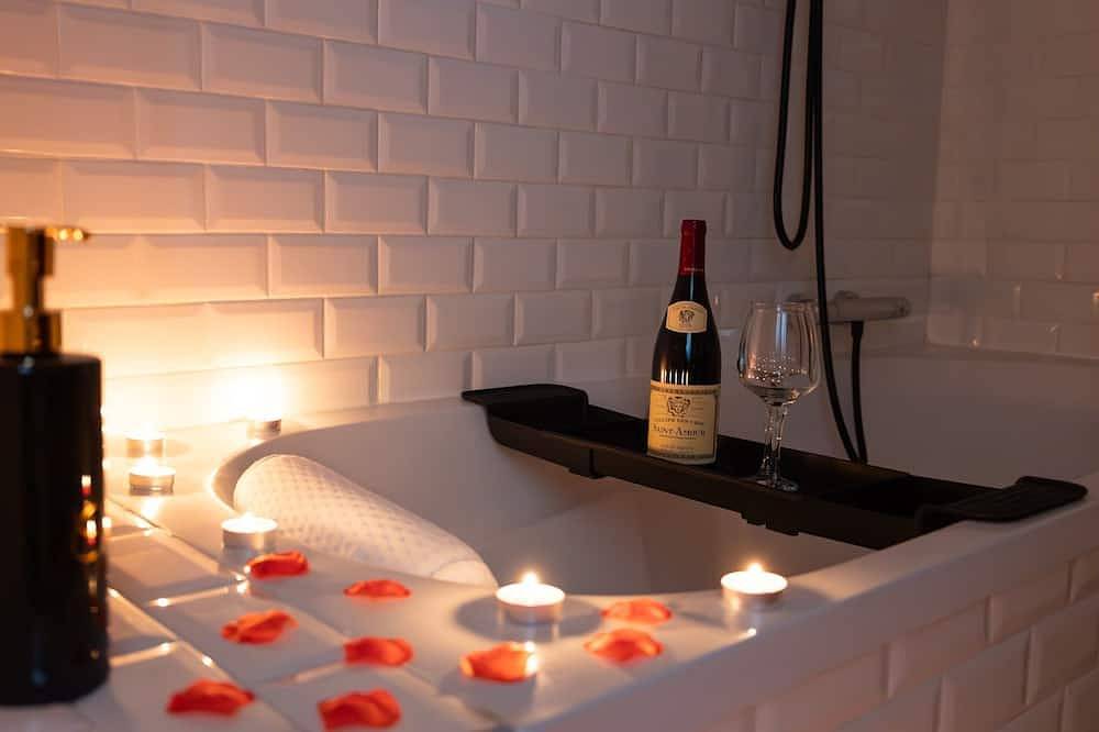 Love room d'exception en Provence : le Moulin du désir in Montauroux, Région de Draguignan